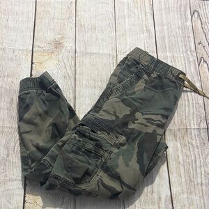 Wrangler 10 regular camo joggers